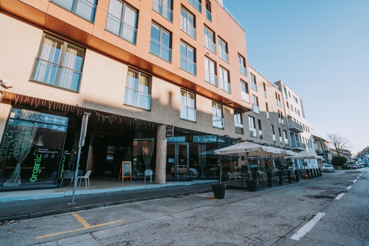 Hotel Slisko Zagreb Exterior foto