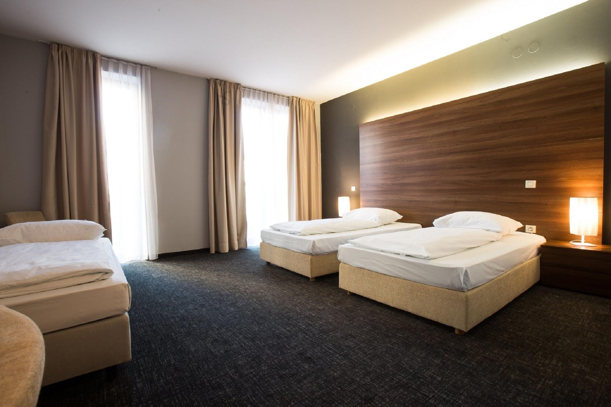 Hotel Slisko Zagreb Exterior foto